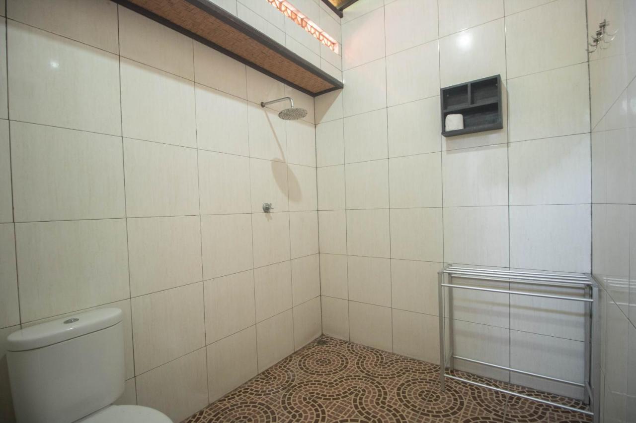Giri Sari Guest House Pemuteran Exterior foto
